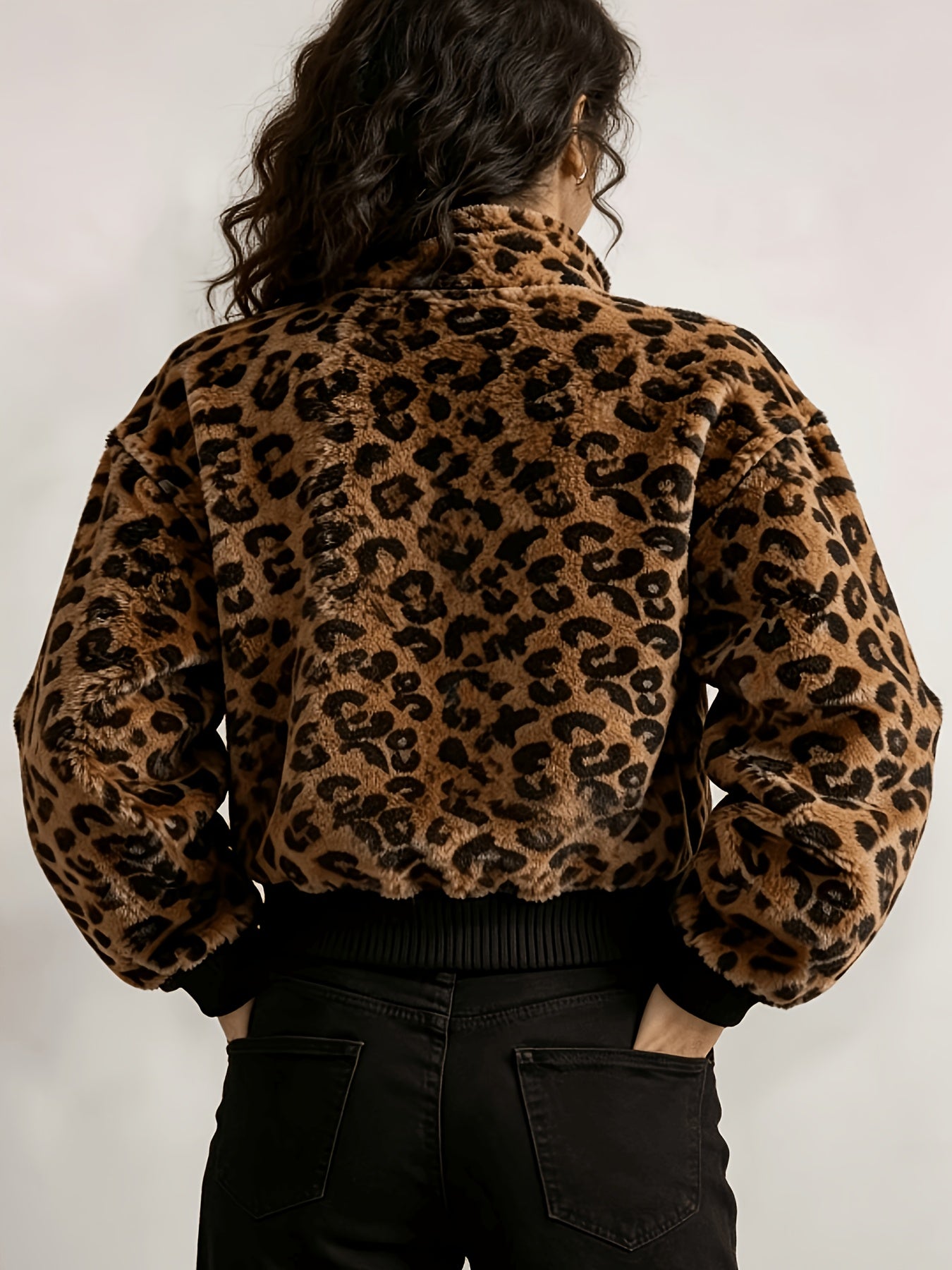 Women's Leopard Print Teddy Fleece Jacket – Soft Plush Zip-Up Coat for Fall & Winter Casual Wear